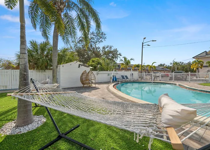 1K Bed Studio Apt With Shared Pool 06